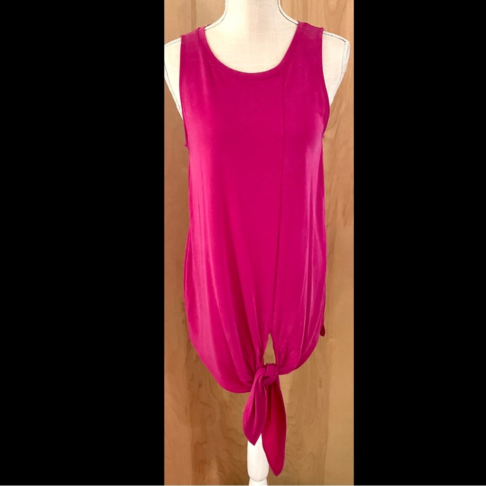 Time & tru tie front pink tank top - EUC